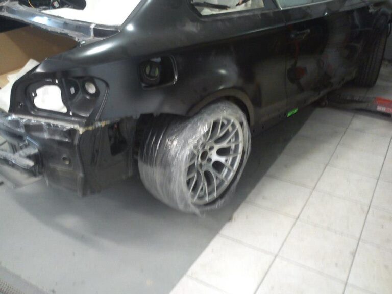 BMW M1 Look - Auto Paint Line Πειραιάς