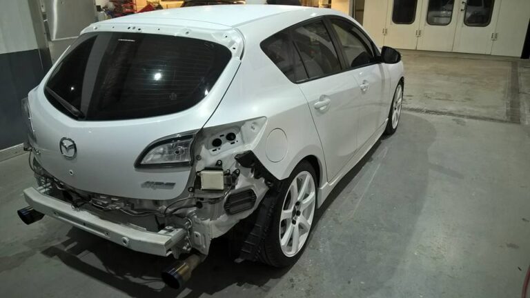 Mazda 3 - Auto Paint Line Πειραιάς